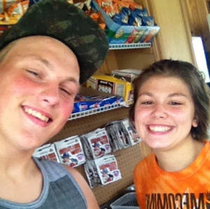 Meet your Posher, Cameron